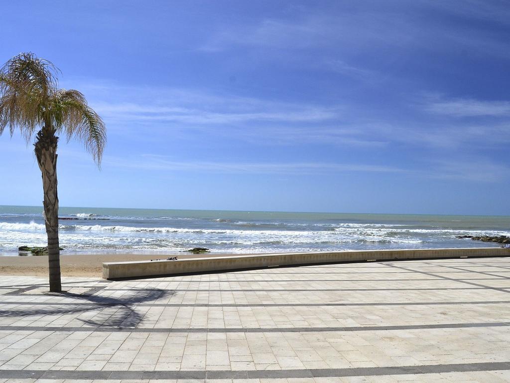 Cozy Holiday Home In Pozzillo With Terrace Acireale Εξωτερικό φωτογραφία